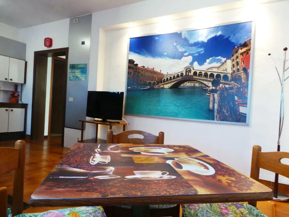 Hotspot Venice El Fulvia Carpenedo 0*,  Italy